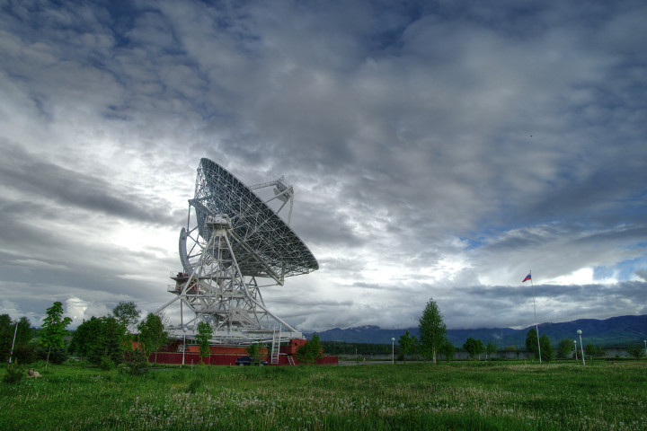 РТ-32 radiotelescope at Zelenchukskaya. Photographer: E. Nosov.